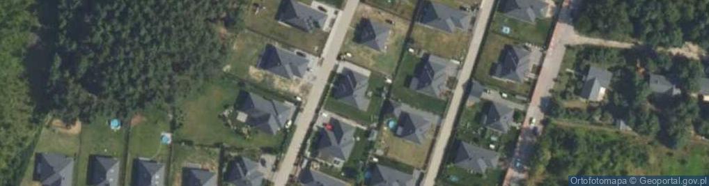 Zdjęcie satelitarne Szmaragdowa ul.