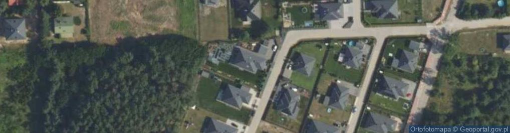 Zdjęcie satelitarne Szmaragdowa ul.