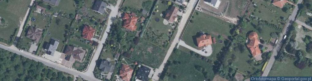 Zdjęcie satelitarne Szmaragdowa ul.