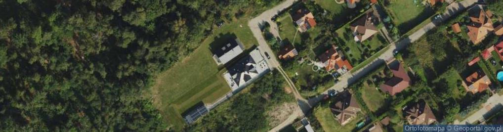Zdjęcie satelitarne Szmaragdowa ul.