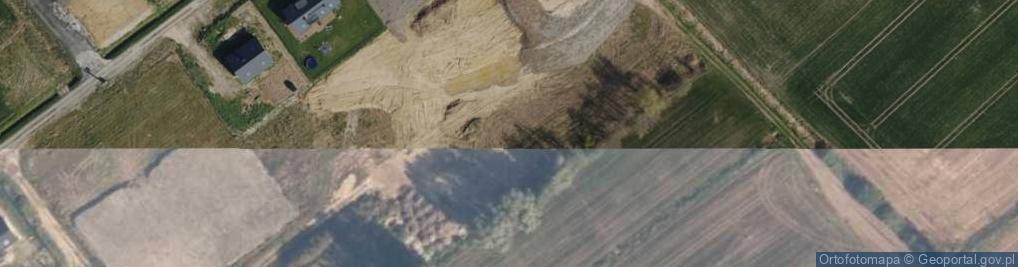 Zdjęcie satelitarne Szmaragdowa ul.