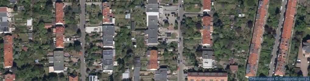 Zdjęcie satelitarne Szanieckiego Jana ul.