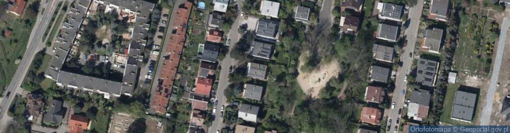 Zdjęcie satelitarne Szmaragdowa ul.