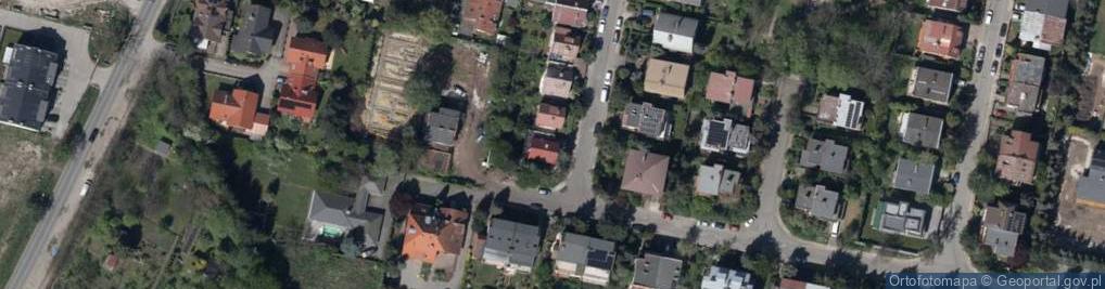 Zdjęcie satelitarne Szmaragdowa ul.