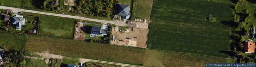 Zdjęcie satelitarne Szmaragdowa ul.