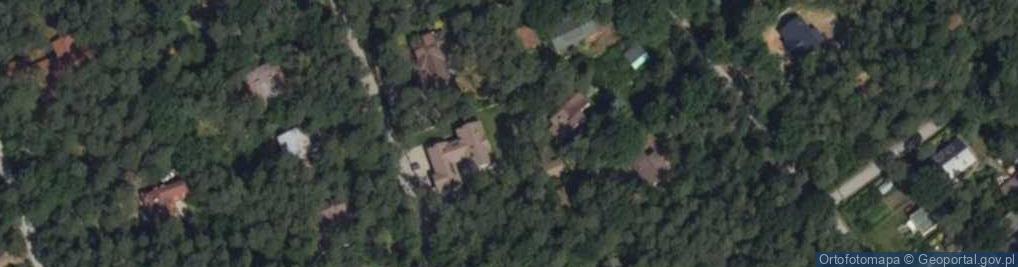 Zdjęcie satelitarne Szmaragdowych Żuków ul.