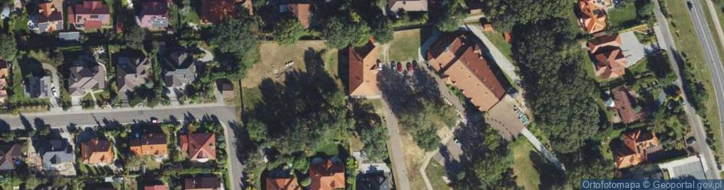 Zdjęcie satelitarne Szmaragdowa ul.