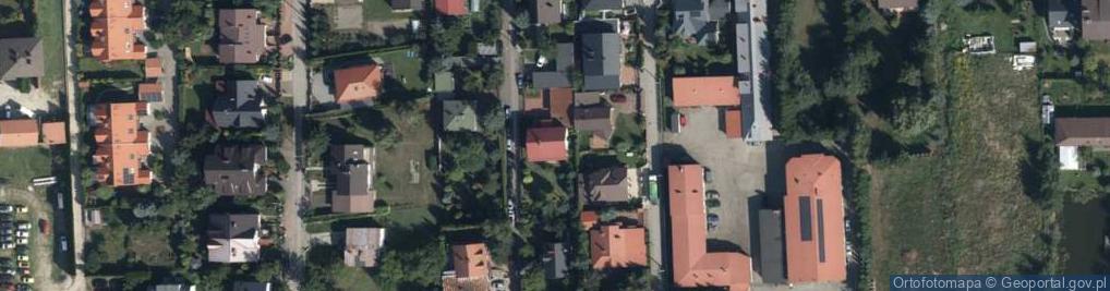Zdjęcie satelitarne Tenisowa ul.