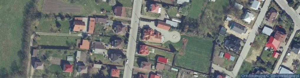 Zdjęcie satelitarne Traugutta Romualda, gen. ul.