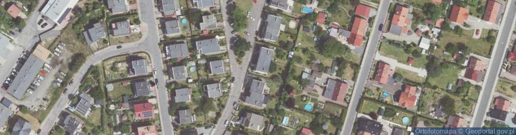 Zdjęcie satelitarne Traugutta Romualda, gen. ul.