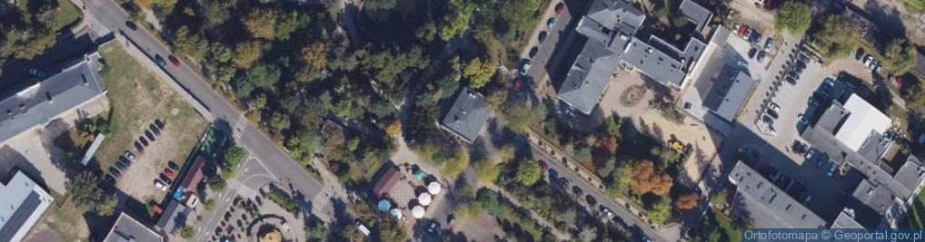 Zdjęcie satelitarne Traugutta Romualda, gen. ul.