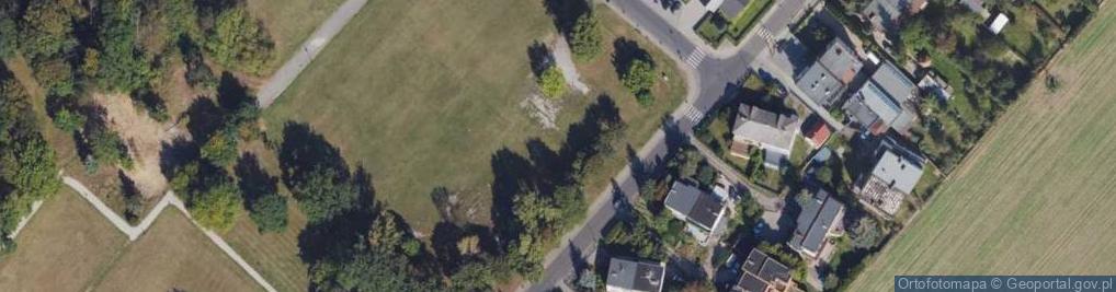 Zdjęcie satelitarne Traugutta Romualda, gen. ul.