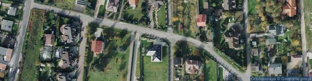 Zdjęcie satelitarne Traugutta Romualda, gen. ul.