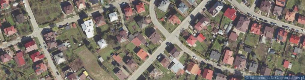 Zdjęcie satelitarne Traugutta Romualda, gen. ul.