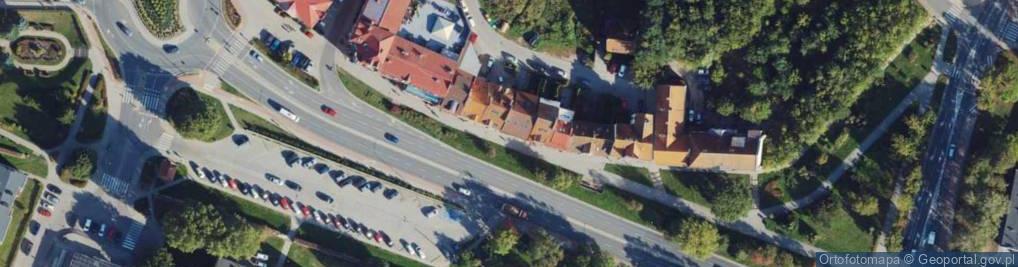 Zdjęcie satelitarne Traugutta Romualda, gen. ul.