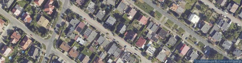 Zdjęcie satelitarne Traugutta Romualda, gen. ul.