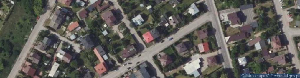 Zdjęcie satelitarne Traugutta Romualda, gen. ul.