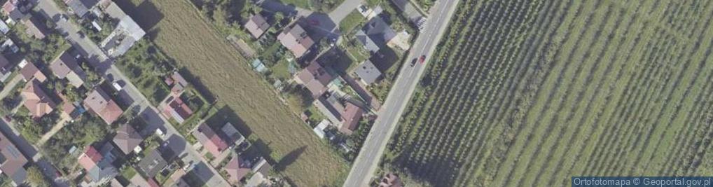 Zdjęcie satelitarne Traugutta Romualda, gen. ul.