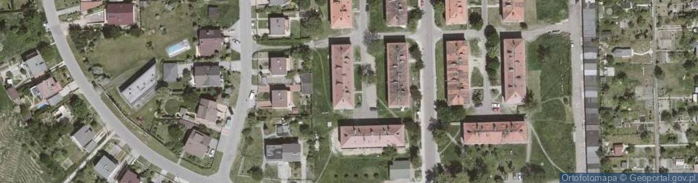 Zdjęcie satelitarne Traugutta Romualda, gen. ul.