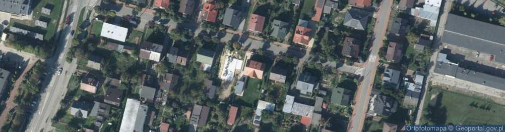 Zdjęcie satelitarne Traugutta Romualda, gen. ul.