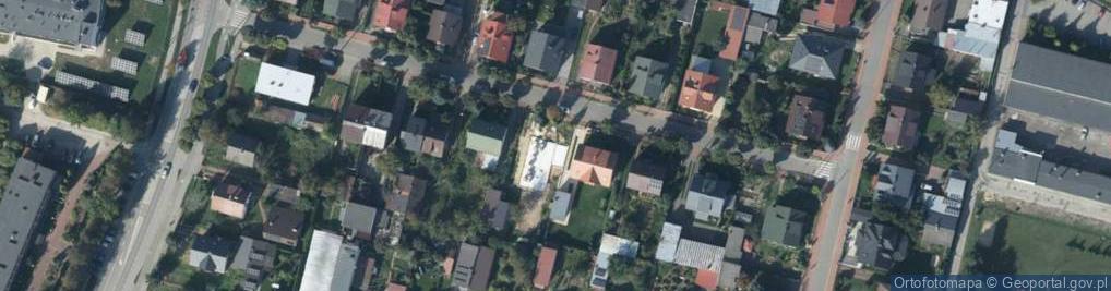 Zdjęcie satelitarne Traugutta Romualda, gen. ul.