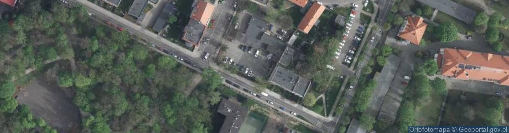 Zdjęcie satelitarne Traugutta Romualda, gen. ul.