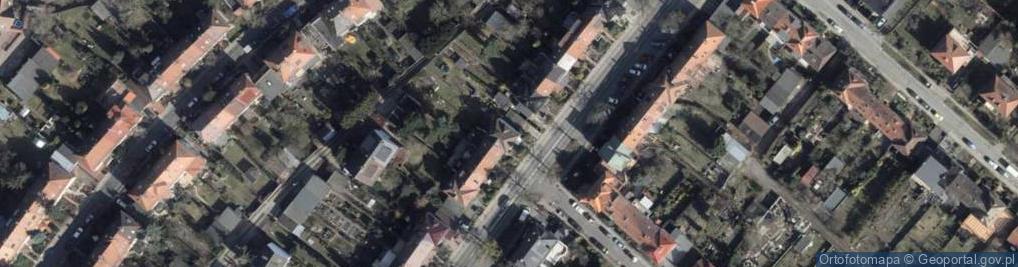 Zdjęcie satelitarne Traugutta Romualda, gen. ul.