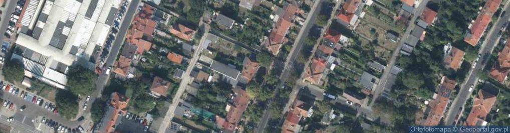 Zdjęcie satelitarne Traugutta Romualda, gen. ul.