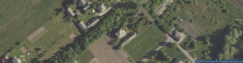 Zdjęcie satelitarne Trawniki-Kolonia ul.