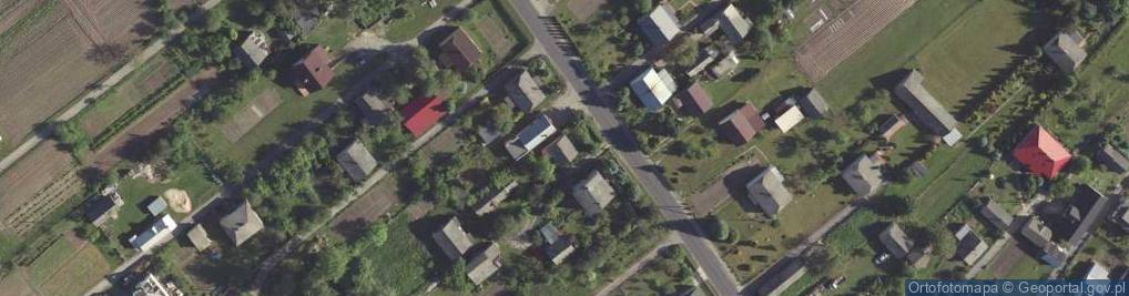 Zdjęcie satelitarne Trawniki ul.