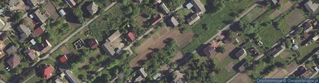 Zdjęcie satelitarne Trawniki ul.