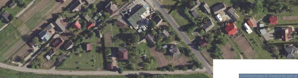 Zdjęcie satelitarne Trawniki ul.