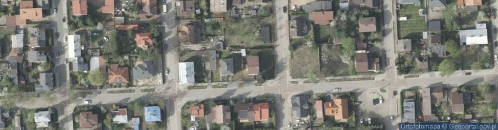 Zdjęcie satelitarne Traugutta Romualda, gen. ul.