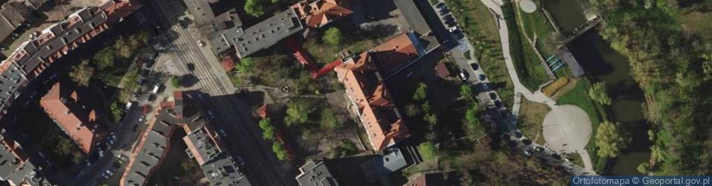 Zdjęcie satelitarne Traugutta Romualda, gen. ul.