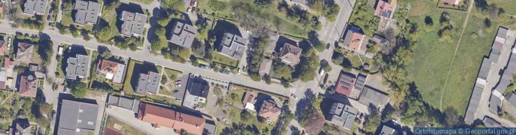 Zdjęcie satelitarne Traugutta Romualda, gen. ul.