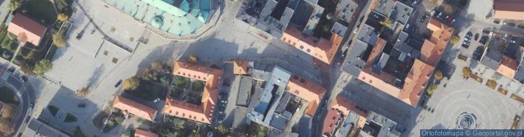 Zdjęcie satelitarne Tumska ul.