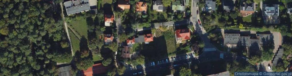 Zdjęcie satelitarne Tuwima Juliana ul.