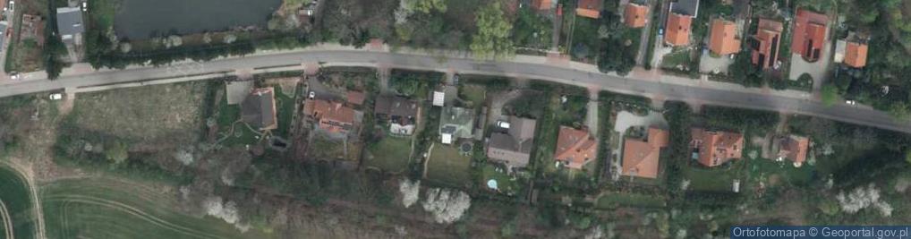 Zdjęcie satelitarne Ułanów Nadwiślańskich ul.