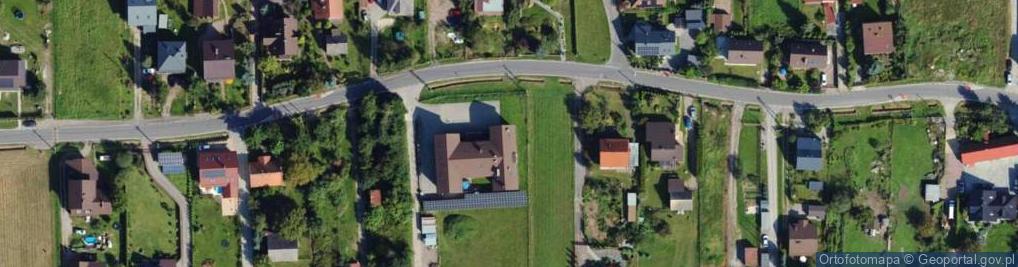 Zdjęcie satelitarne Warchałowskiego Edwarda, prof. ul.