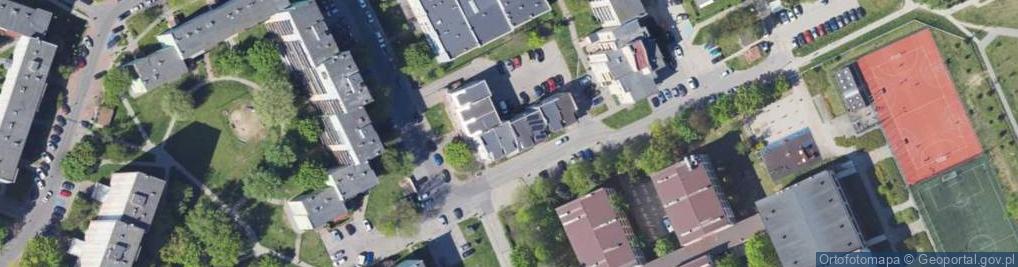 Zdjęcie satelitarne Walecznych ul.