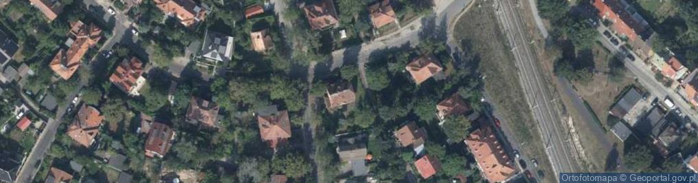 Zdjęcie satelitarne Waryńskiego Ludwika ul.