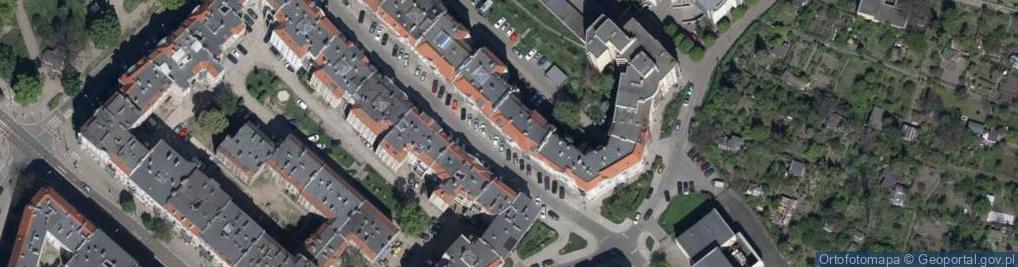 Zdjęcie satelitarne Walecznych ul.