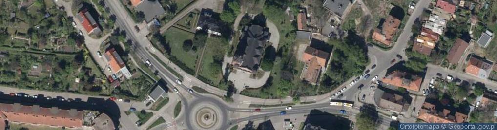 Zdjęcie satelitarne Wałbrzyska ul.