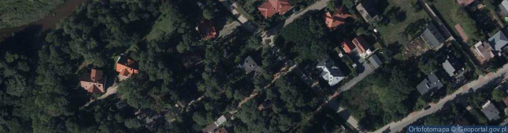 Zdjęcie satelitarne Wiązowska ul.