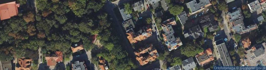 Zdjęcie satelitarne Winieckiego Jana ul.