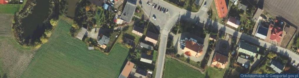 Zdjęcie satelitarne Wierzchucin Królewski ul.