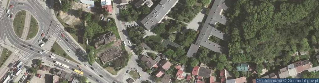 Zdjęcie satelitarne Zamoyskiego Jana, hetm. ul.