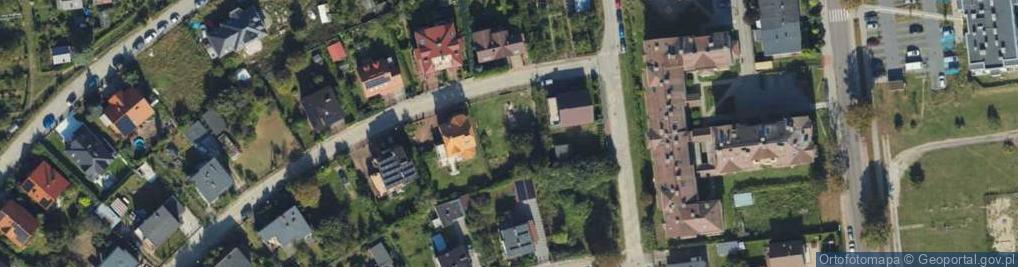 Zdjęcie satelitarne Zbrojna ul.