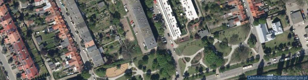 Zdjęcie satelitarne Złotostocka ul.