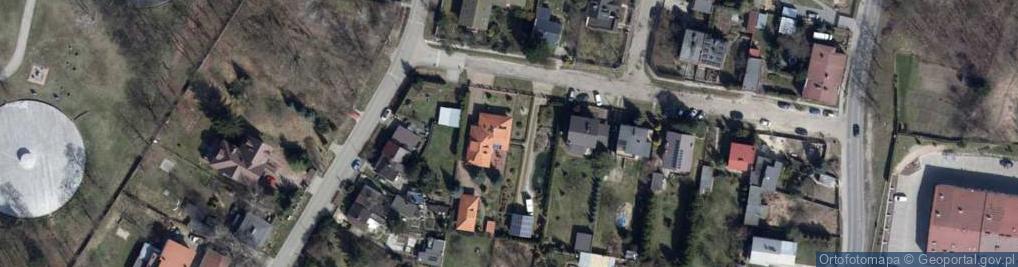 Zdjęcie satelitarne Zrębowa ul.